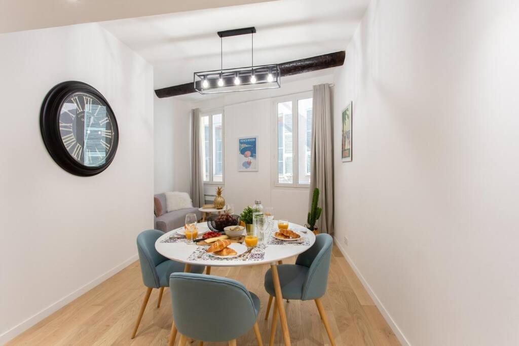 L10 Central Suite 2 Bedrooms Old Nice Wifi 3Mins Sea 외부 사진