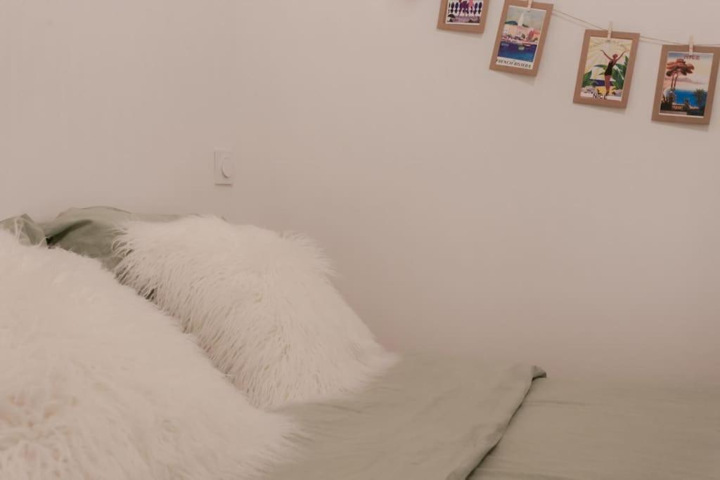 L10 Central Suite 2 Bedrooms Old Nice Wifi 3Mins Sea 외부 사진